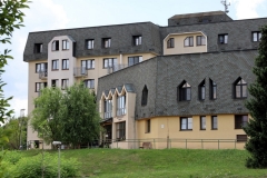 012_exteriery_mladeznicka